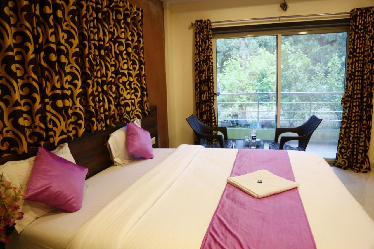 Hotel Shriyan Mahābaleshwar Extérieur photo
