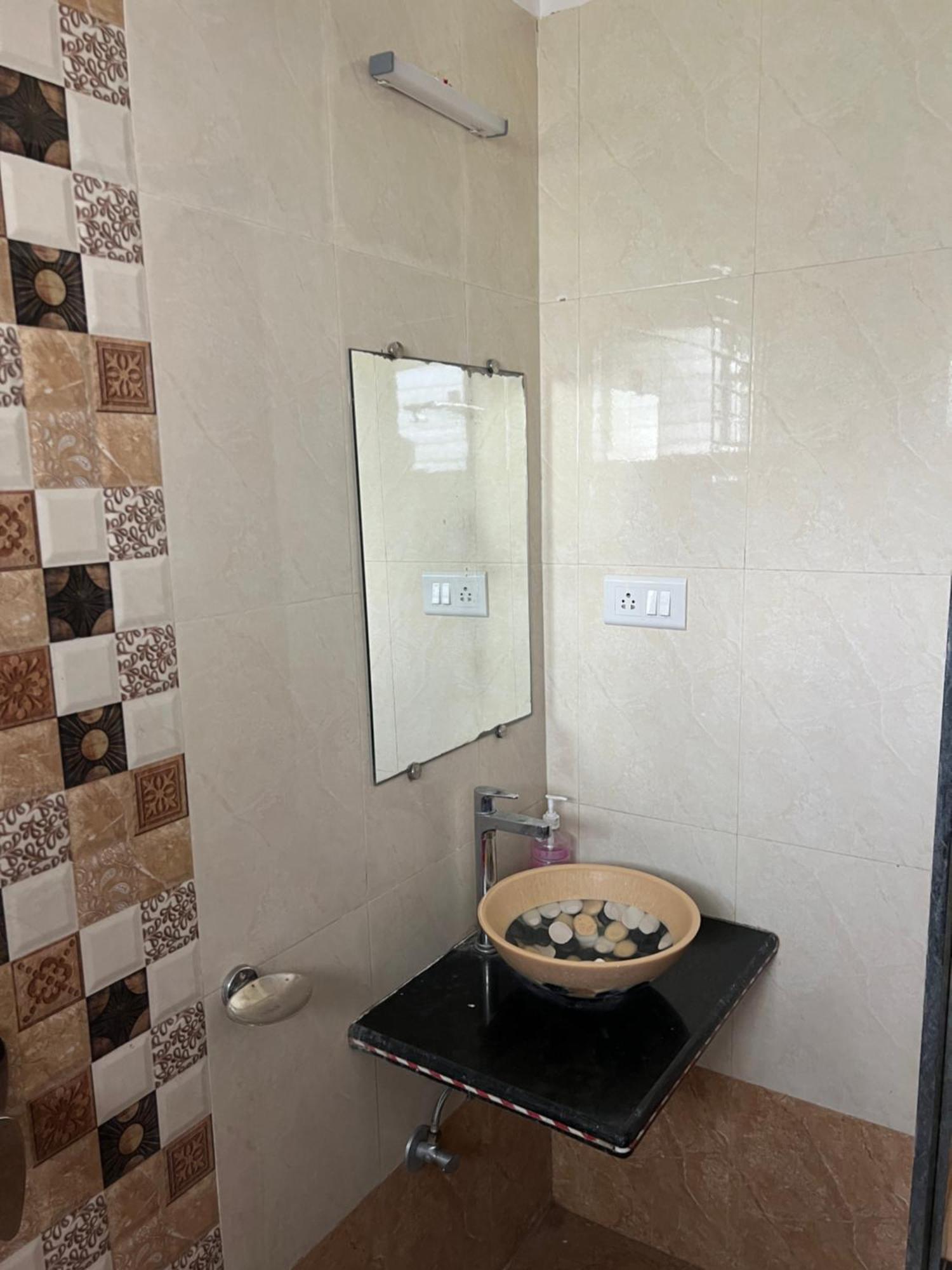 Hotel Shriyan Mahābaleshwar Extérieur photo