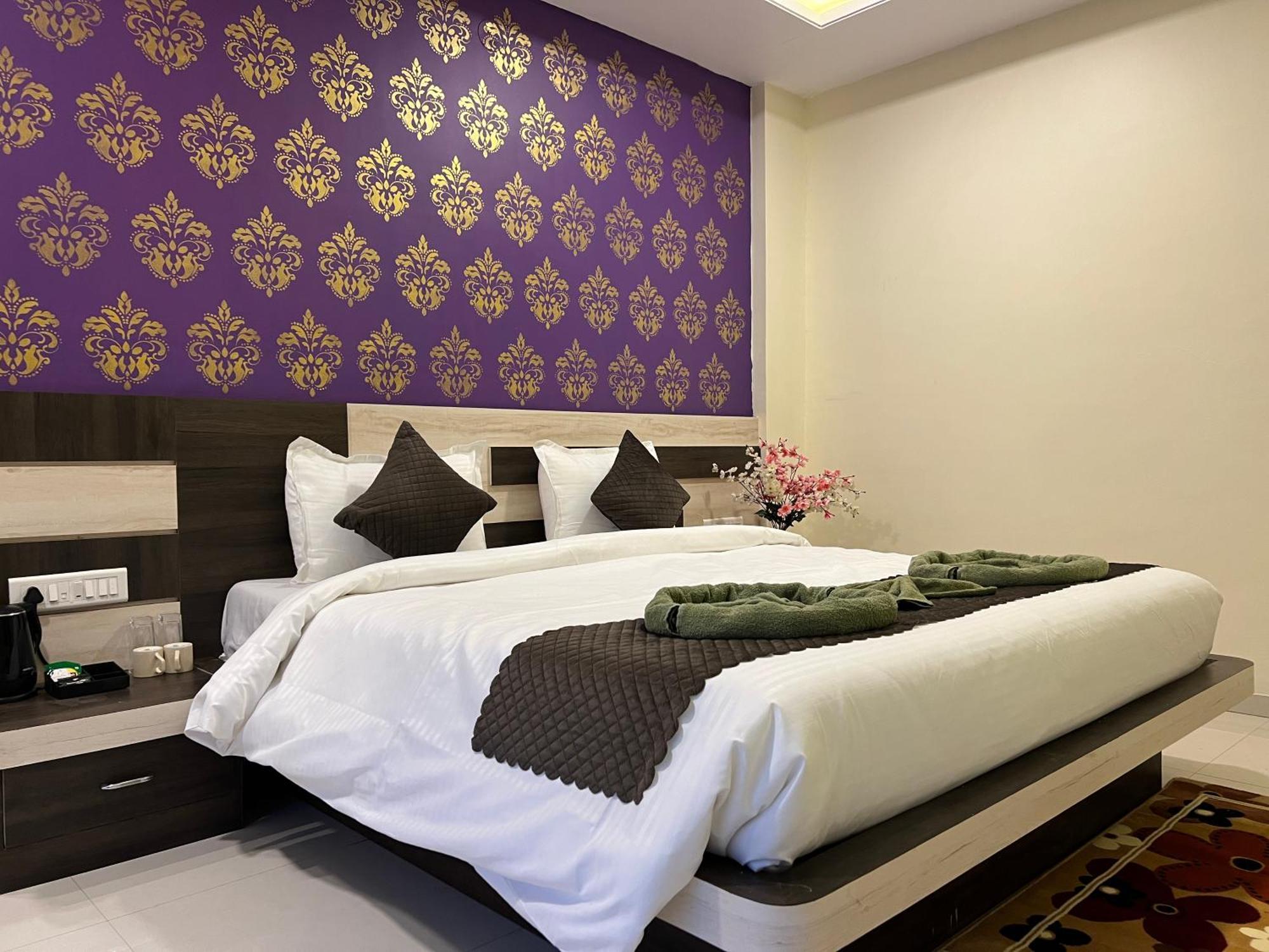 Hotel Shriyan Mahābaleshwar Extérieur photo